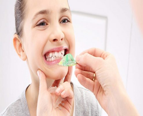 تفاوت انجام ارتودنسی در مطب و در کلینیک